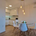 Marcelina 2 In Apartment Trogir