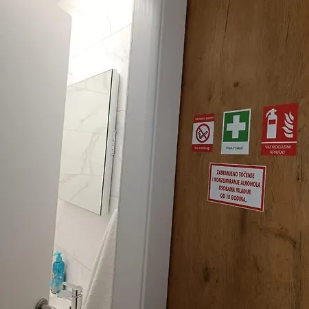 Διαμέρισμα Marcelina 2 In Τρογκίρ