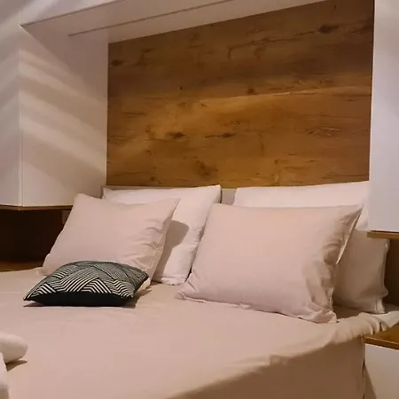 Appartement Marcelina 2 In Trogir